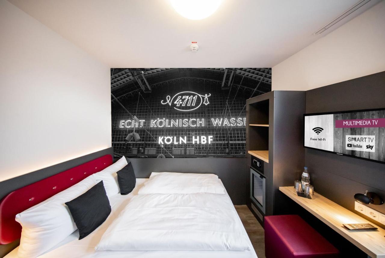 Smarty Cologne Dom Hotel - Boardinghouse - Kontaktloser Self Check-In Exterior photo