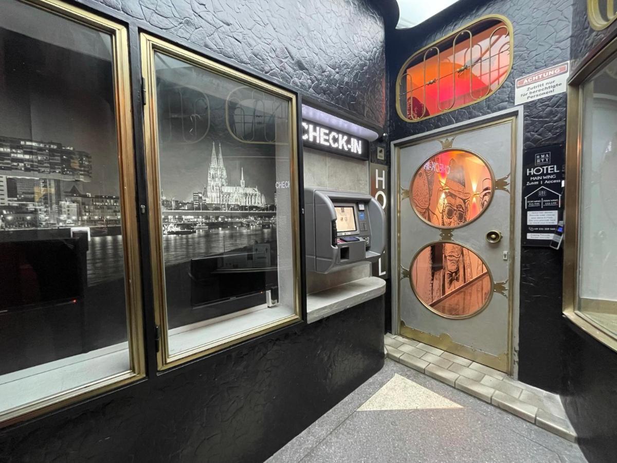 Smarty Cologne Dom Hotel - Boardinghouse - Kontaktloser Self Check-In Exterior photo