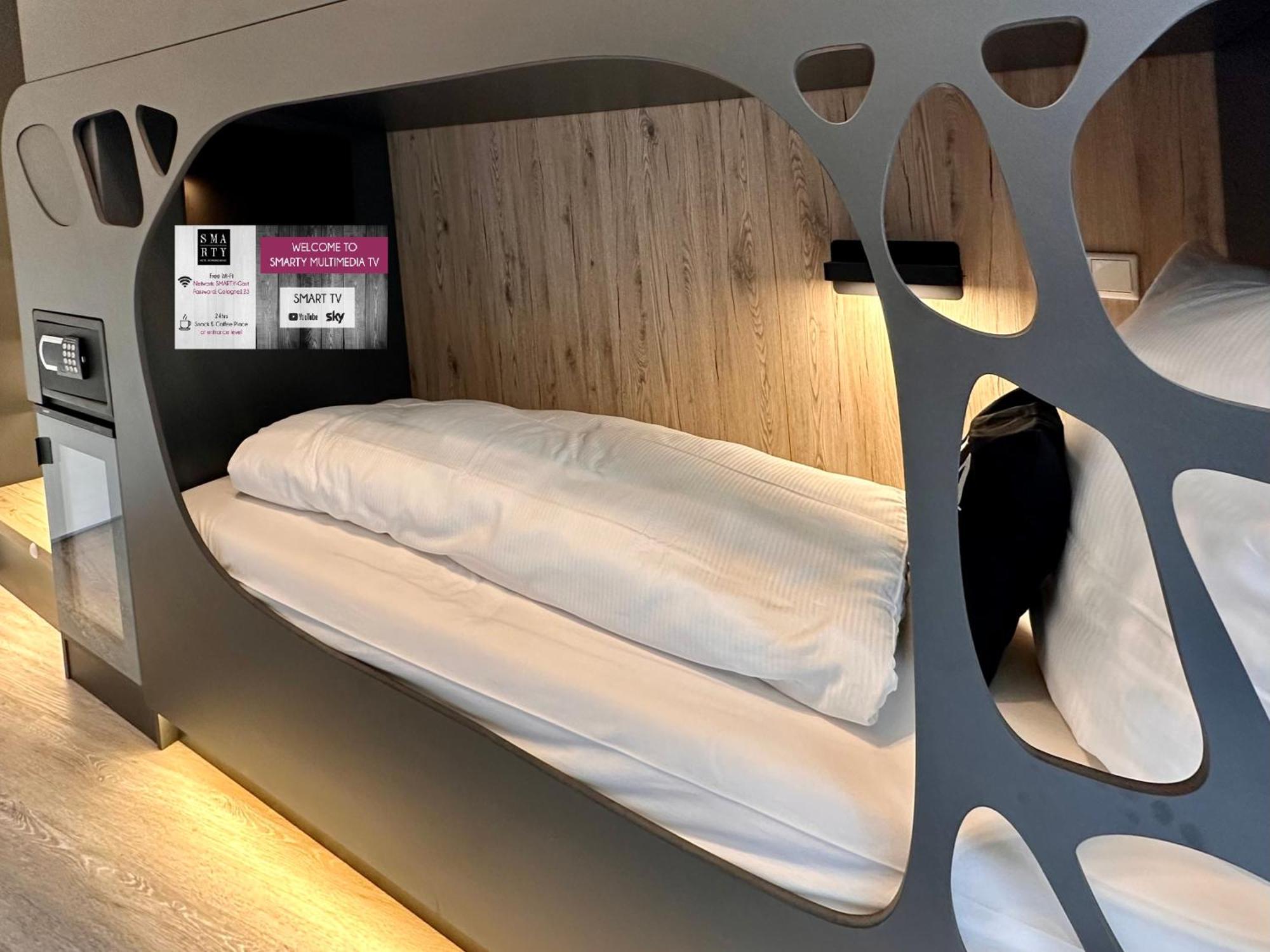 Smarty Cologne Dom Hotel - Boardinghouse - Kontaktloser Self Check-In Exterior photo
