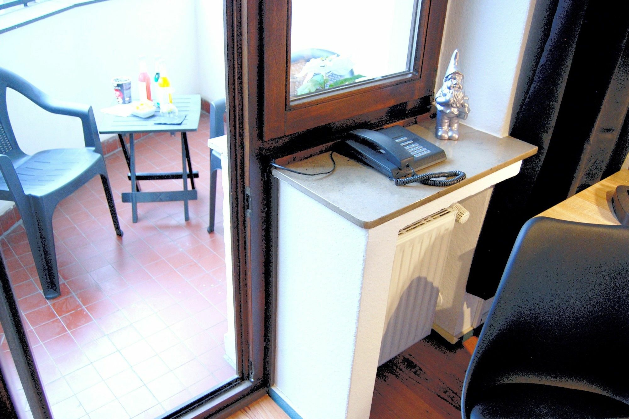 Smarty Cologne Dom Hotel - Boardinghouse - Kontaktloser Self Check-In Exterior photo
