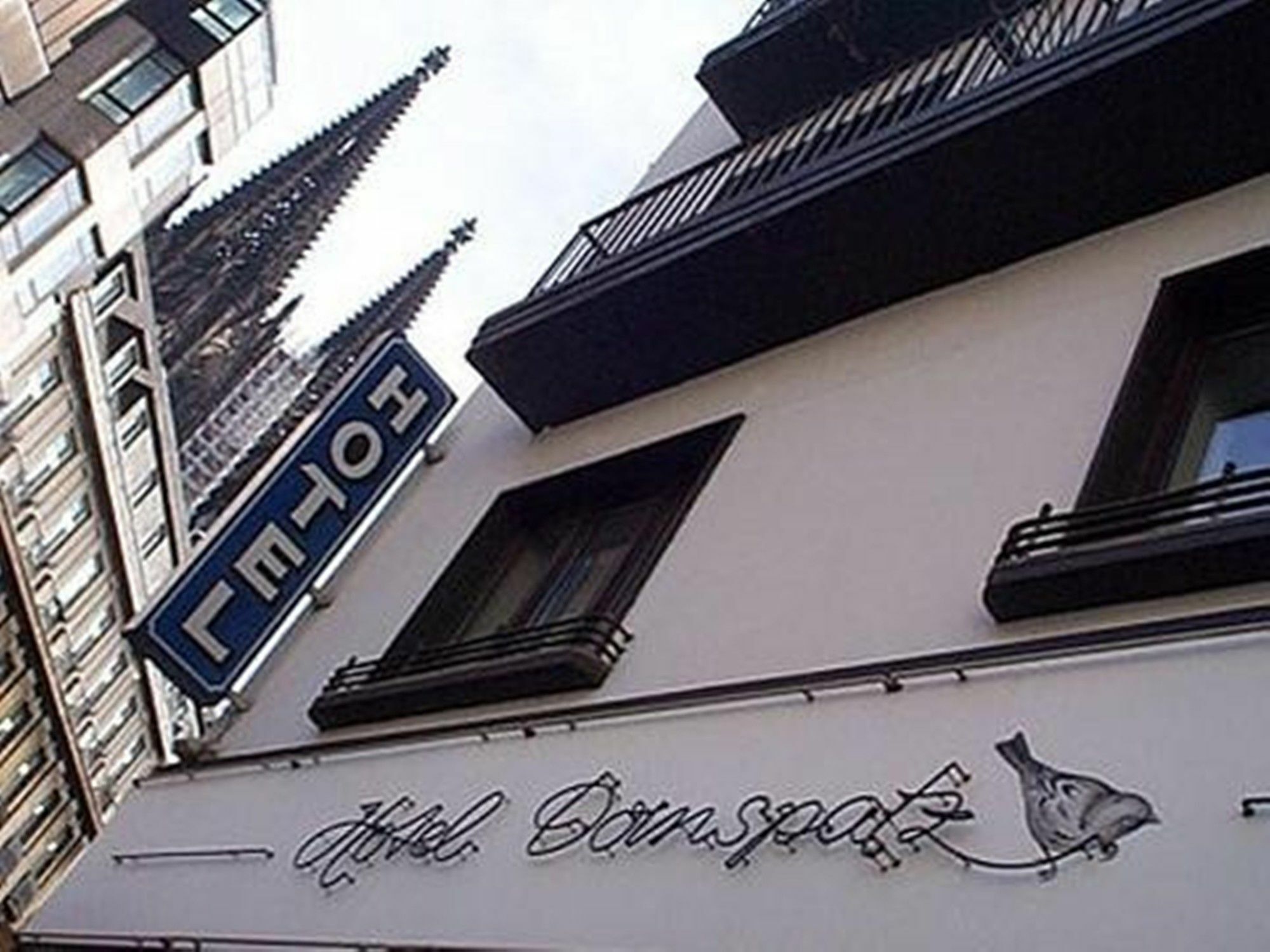 Smarty Cologne Dom Hotel - Boardinghouse - Kontaktloser Self Check-In Exterior photo